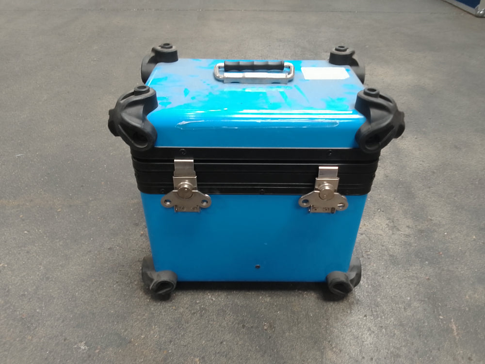 Petite caisse bleue  - 380 x 280 x 380 mm