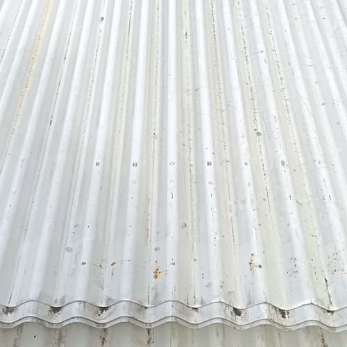 Bardage acier blanc - 2700 x 1050 mm (ondulé)