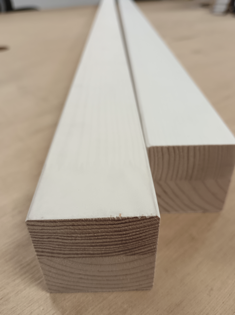 Tasseau décoratif pin bois massif abouté - 50 x 50 - L=1.9m vernis blanc