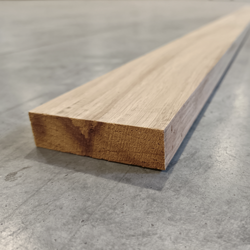 Planche chêne bois massif - 20 x 70 - L=1.4m (raboté 4 faces)