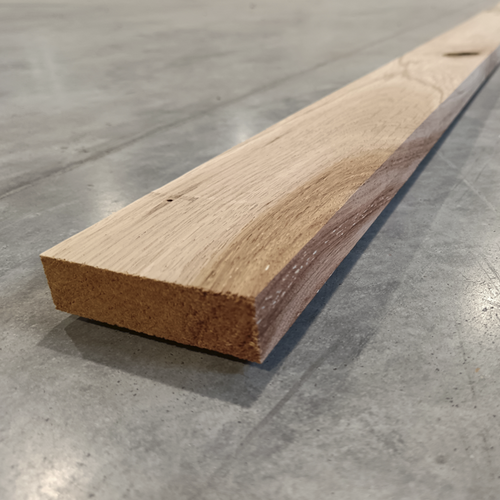 Planche chêne bois massif - 20 x 70 - L=1.4m - choix B (raboté 4 faces)