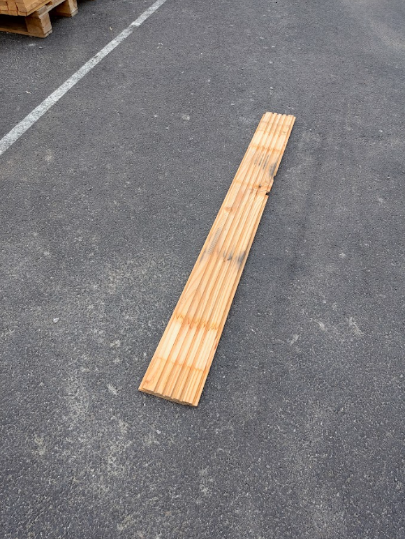 Chute de bardage bois massif douglas - sections variables - L=1.4m
