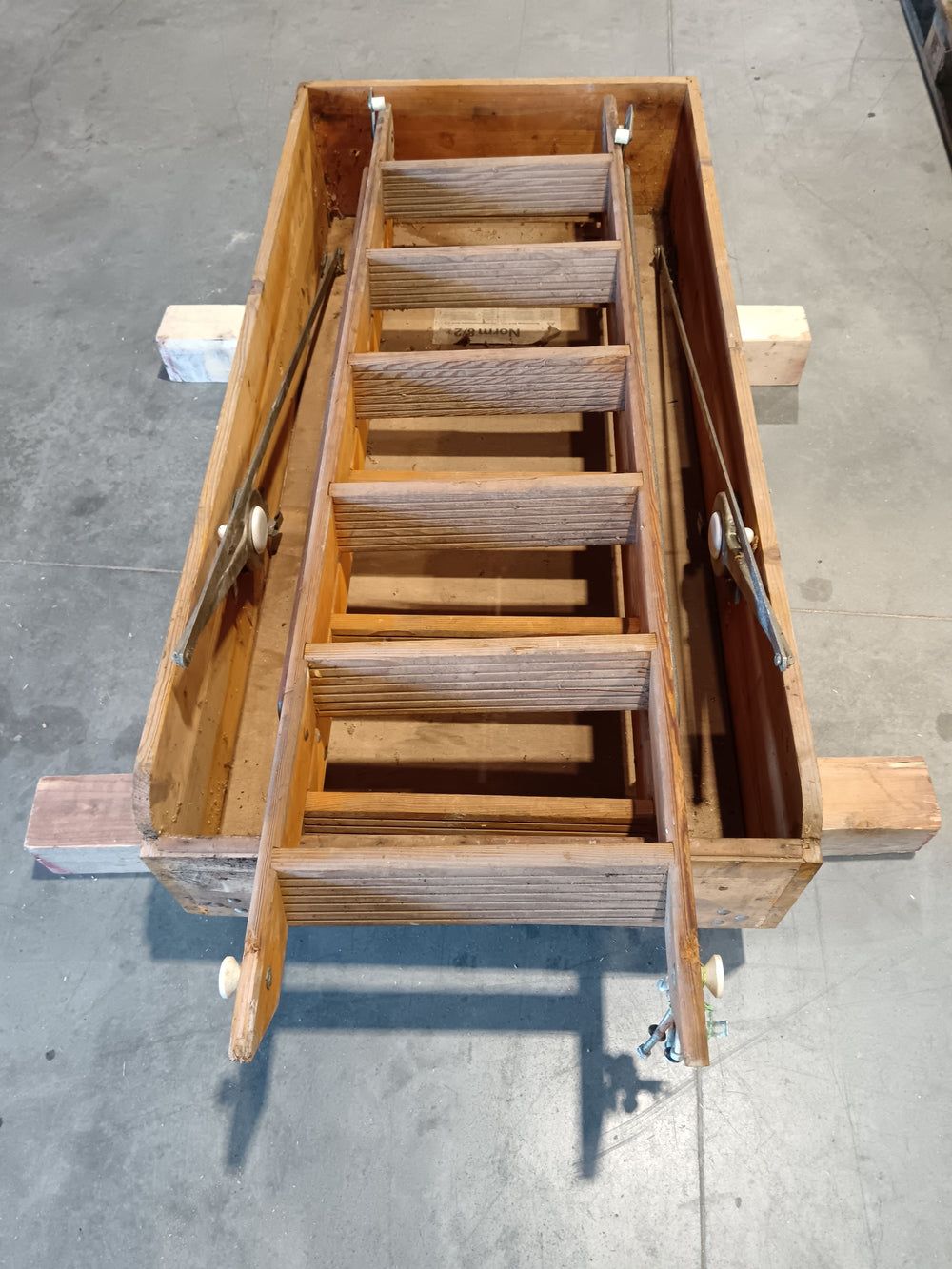 Echelle de grenier escamotable manuelle bois - 1395 x 695 mm — vue 2