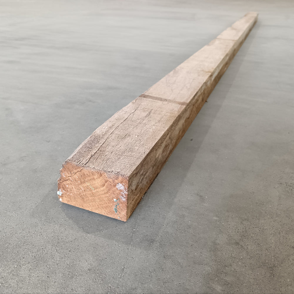 Chevron bois exotique classe 2 - l.45 à 110mm - ép=55mm - L=2.3m (brut de sciage)