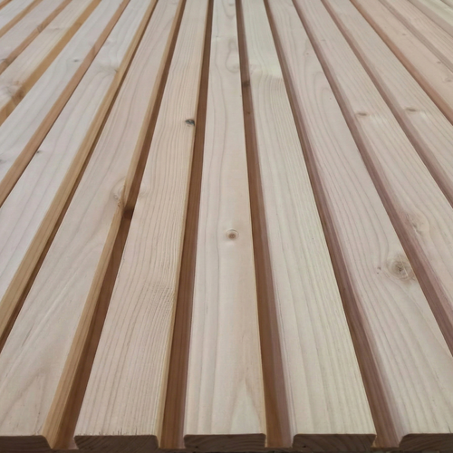 Bardage douglas faux-claire-voie - 44x135 - L=4m (profil Vibrato XL)