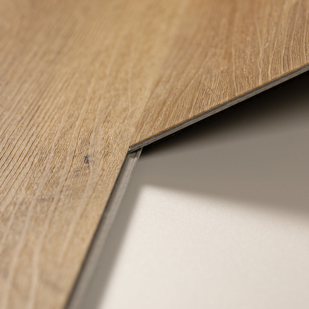 Sol PVC-SPC clipsable chene - usage domestique - sous-couche intégrée - 1220 x 180 × 4.5mm