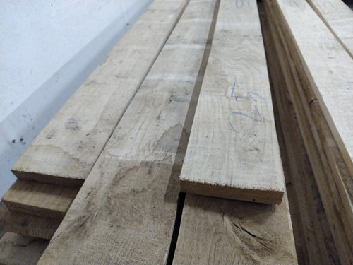 Planche chêne ép.30mm -l.130 à 155mm - L.250cm min (brut de sciage)