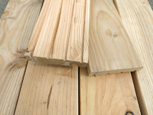 Lame de terrasse bombée douglas classe 3 - 27x145 - L=4m