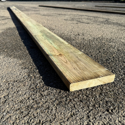 Lame de terrasse pin classe 4 - 27x145 - L=4,5m