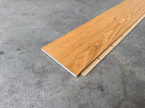 Contrecollé Home Scala Chêne - Verni Mat 2 chanfreins - 11(2,3) x 130 x 400-2200 (qualité Premier Bis)