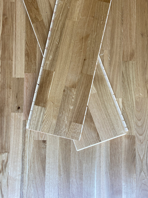 Parquet Contrecollé chêne 4 frises verni satiné (rustic)