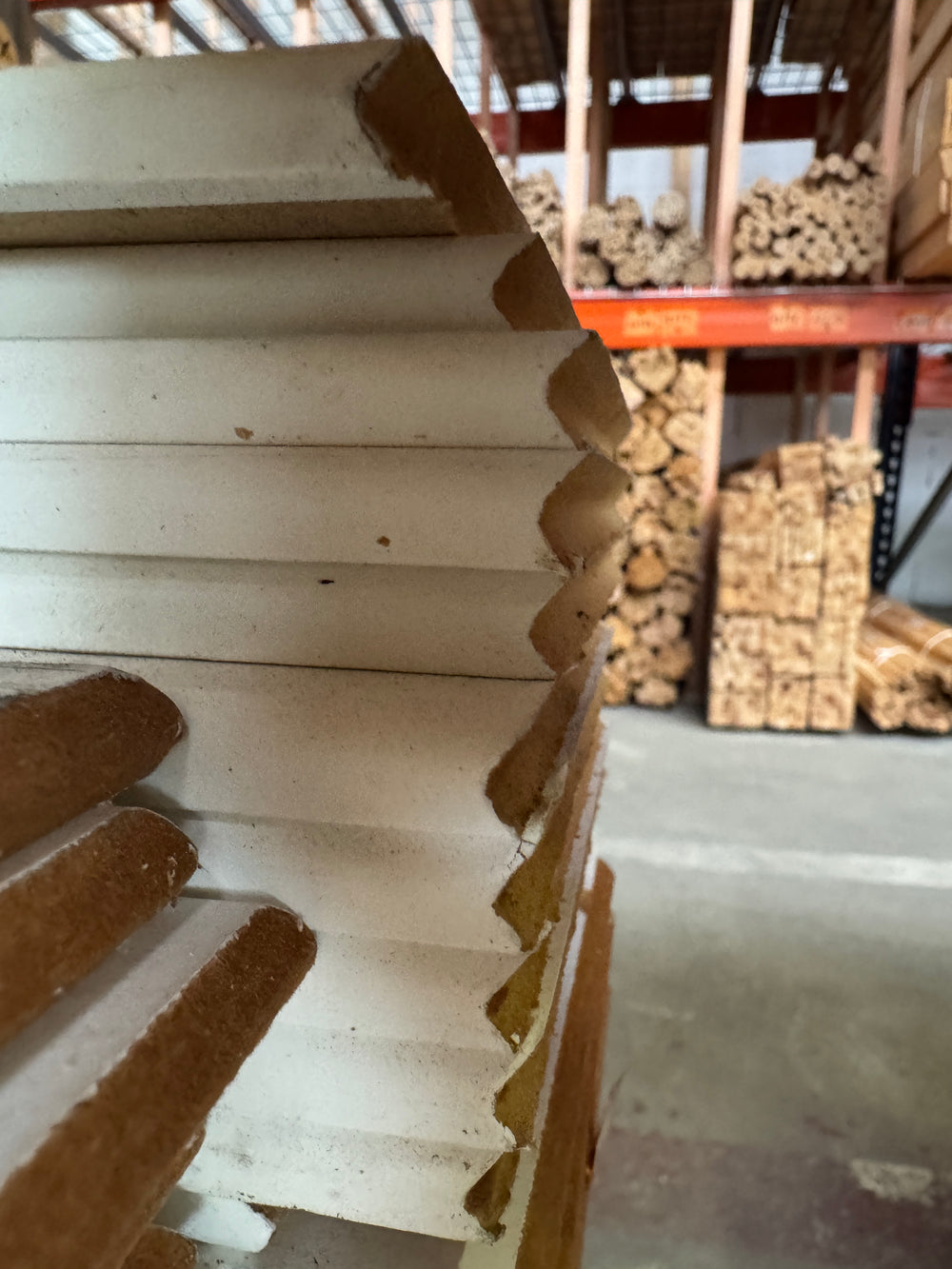 Plinthe MDF brut mouluré - 14x120 - L=2,4m