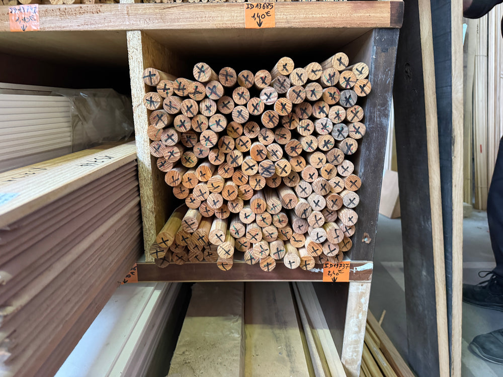 Baton rond pin maritime - 27x27 - L=2m