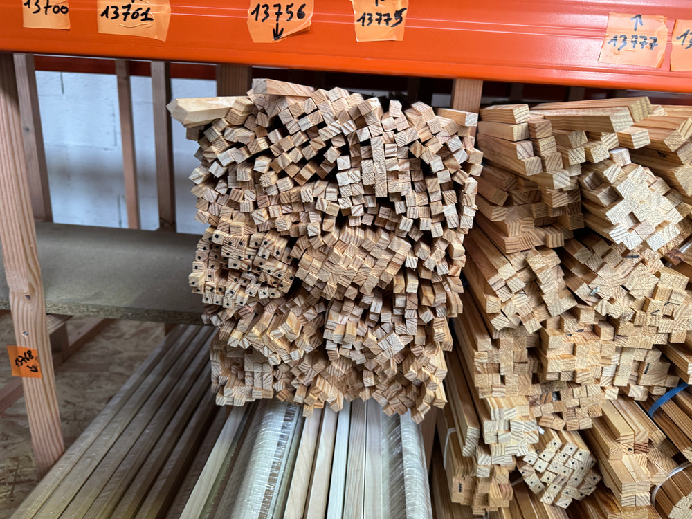 Tasseau pin maritime - 9x9 - L=0,9m