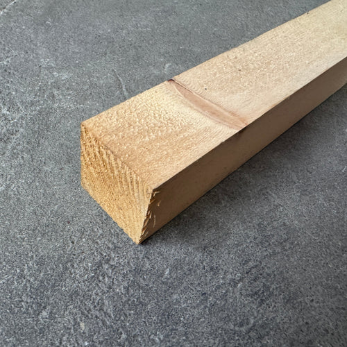 Tasseau sapin - 44x44 - L=0,9m