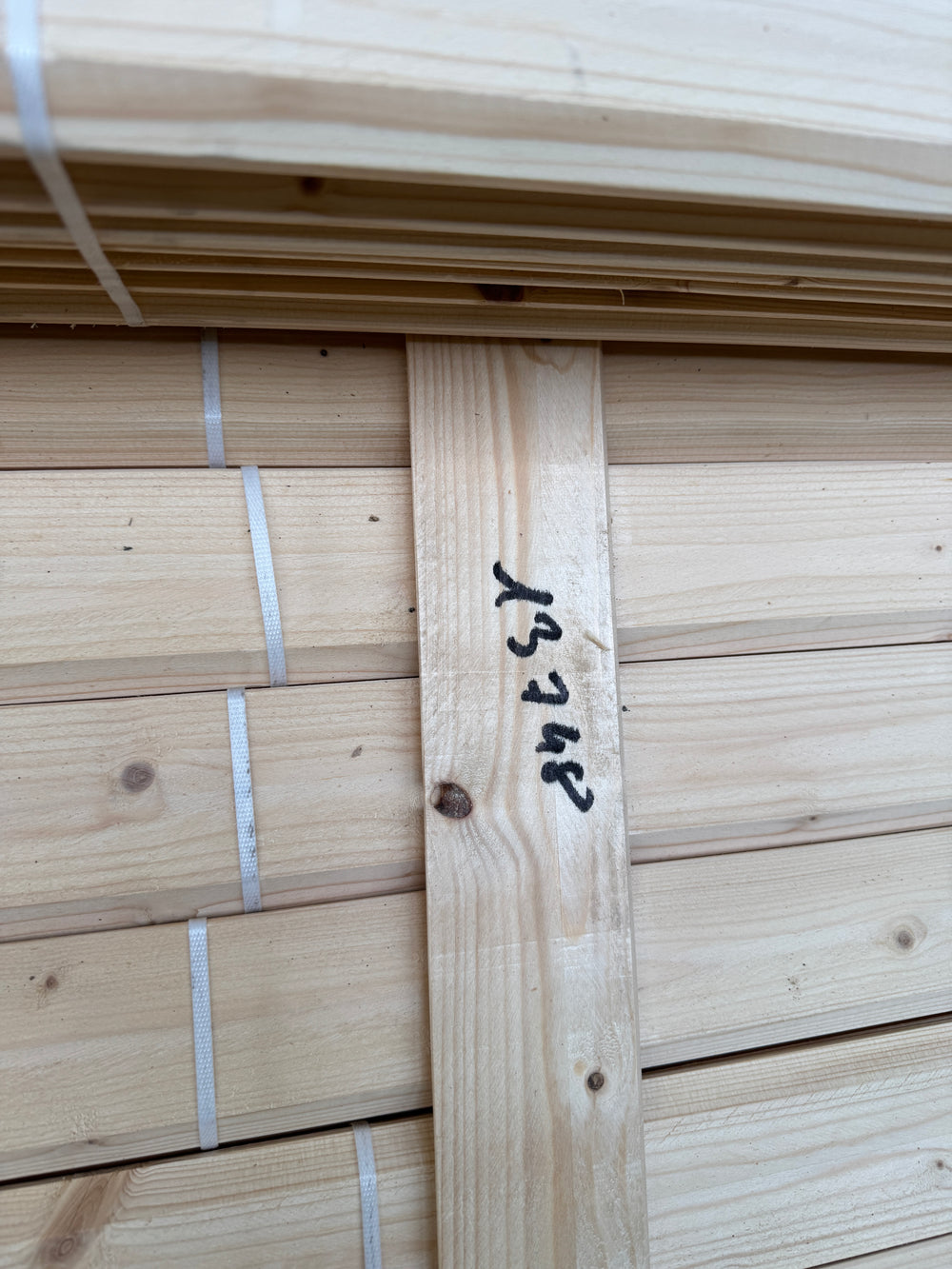 Plinthe sapin - 13x68 - L=2,1m