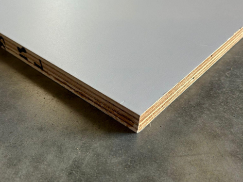 Contreplaqué Extérieur Okoumé pré-peint CTBX (Prime) - 2500 x 1220 x 18 mm (défaut visuel)