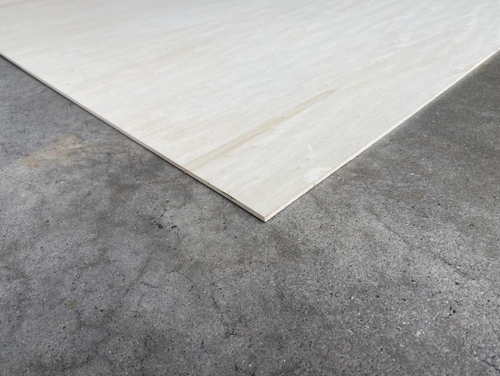Contreplaqué 100% peuplier - 2440 x 1220 x 05 mm (sans défaut)