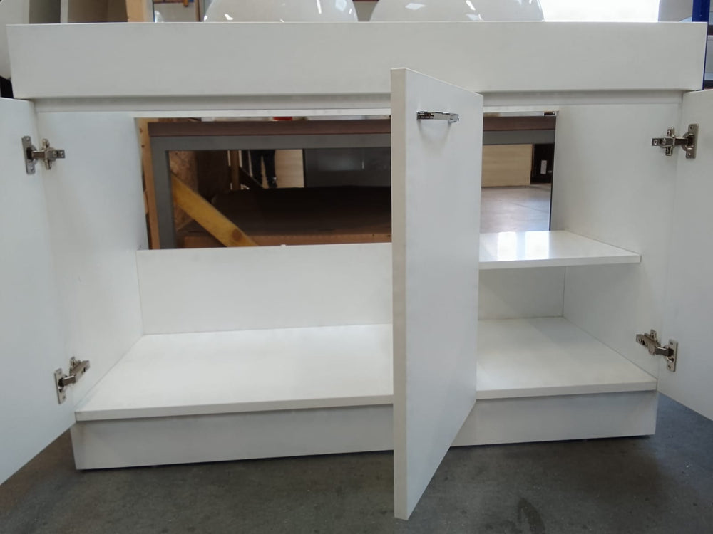 Meuble sous évier 3 Portes 1190x586x820 mm blanc structuré GENTE meuble France Ref, fournisseur : TP03,XH120X Code-barres : 3395710826260