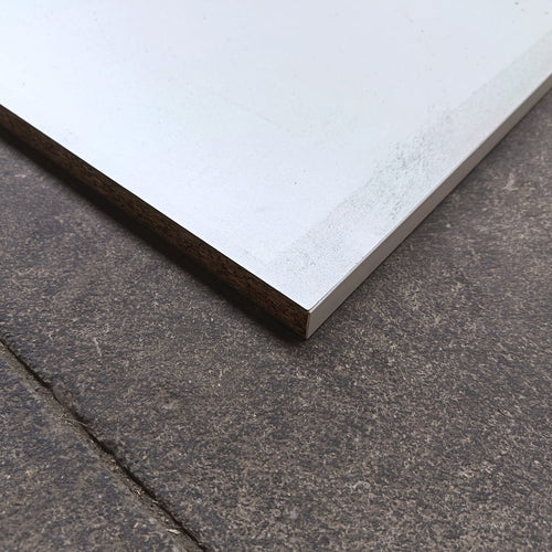 Tablette agglo méla blanc - 2050 x 600 x 19 mm