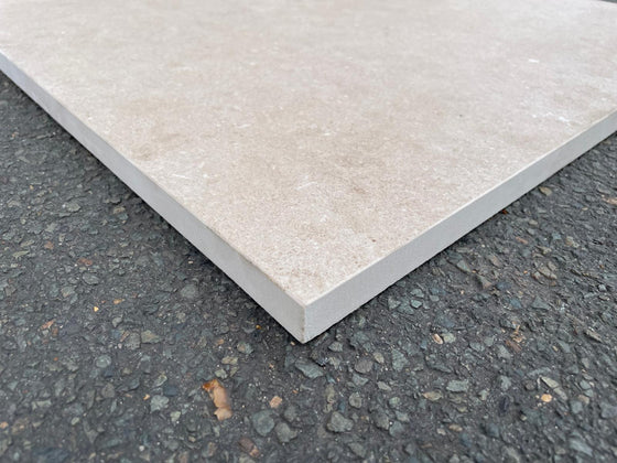 Carrelage extérieur grès cérame rectifié structuré couleur ivoire - gamme Inaya ref L975 - 60x60cm - Ep= 20mm -… — vue 2