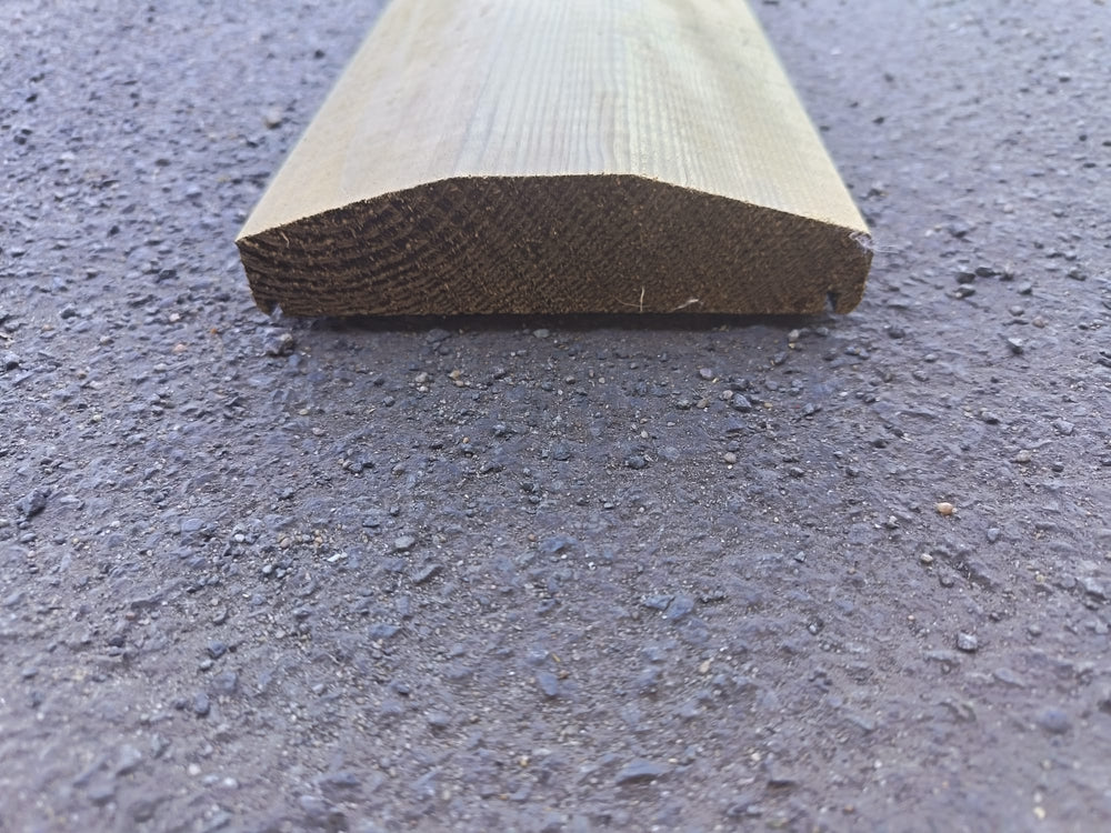 Couvertine rabotée pin classe 4 vert - 36x145 - L=3.95m