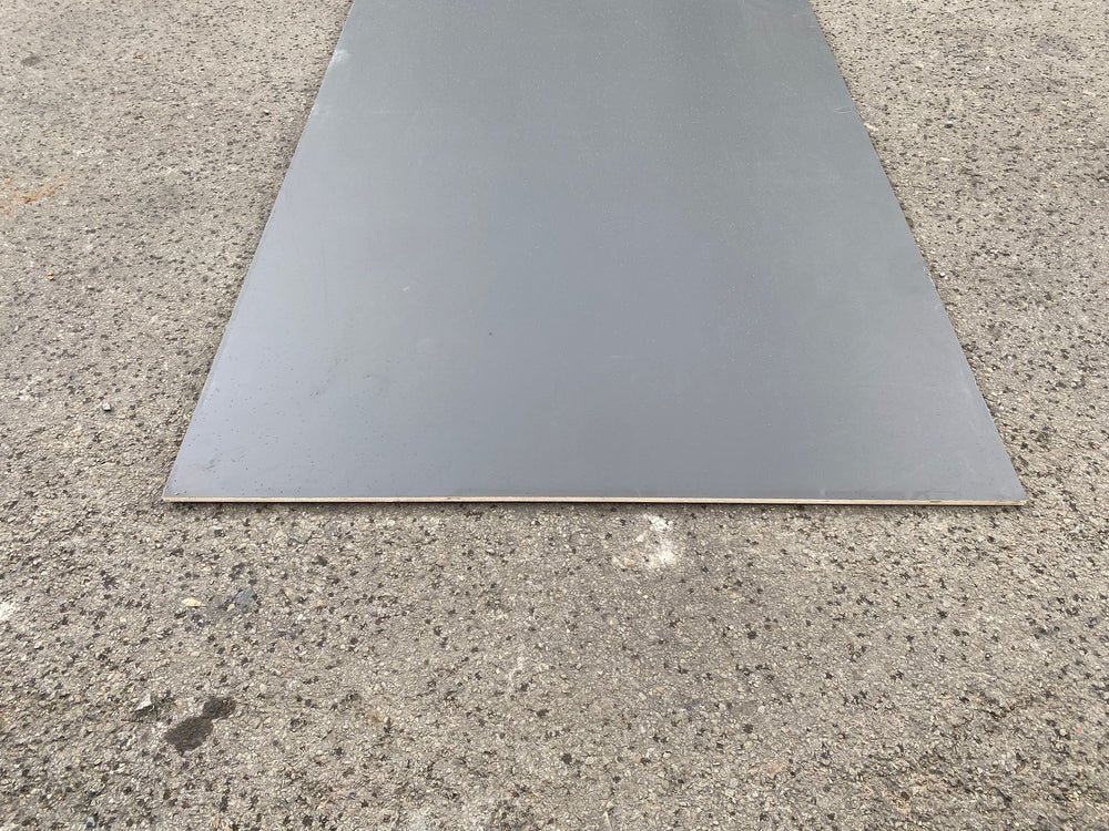 Contreplaqué Peuplier 1 face stratifié Gris / 1 face stratifié blanc - 2030 x 1220 x 12 mm — vue 3