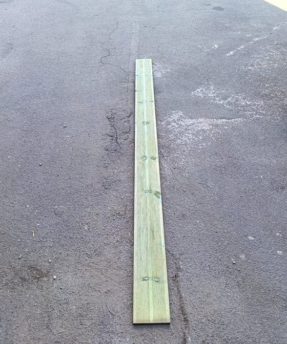 Lame de terrasse pin classe 4 vert - 21x145 - L=2,4m (Choix A) — vue 3