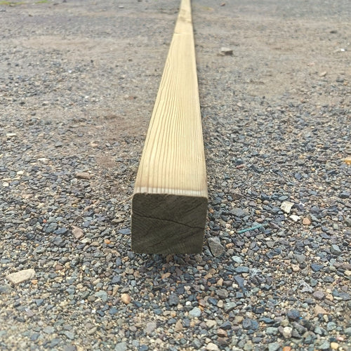Tasseau sapin classe 3 vert - 45x45 - L=4,5m