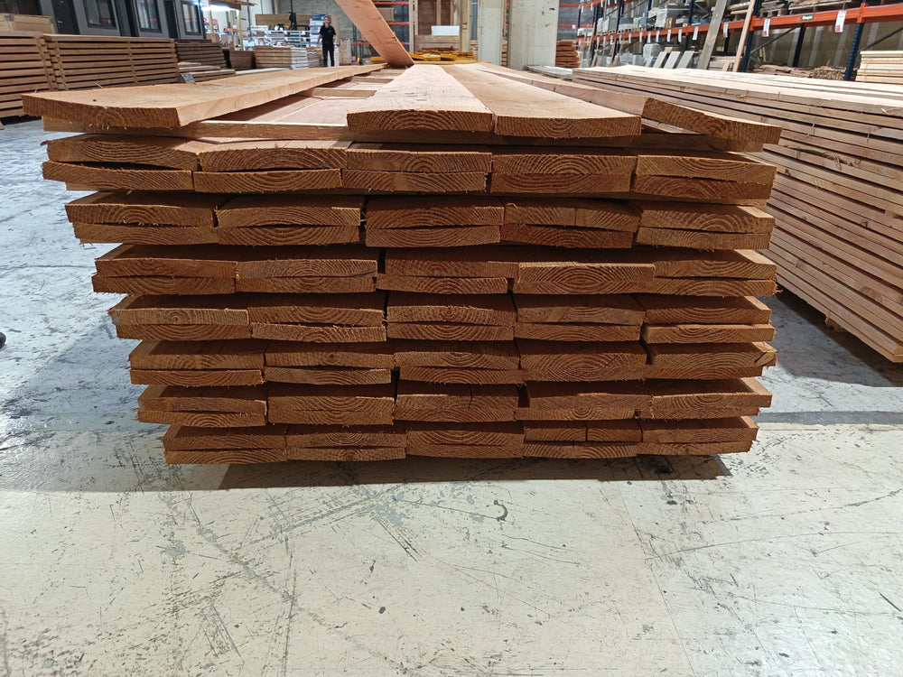 Planche douglas - 25x200 - L=4m