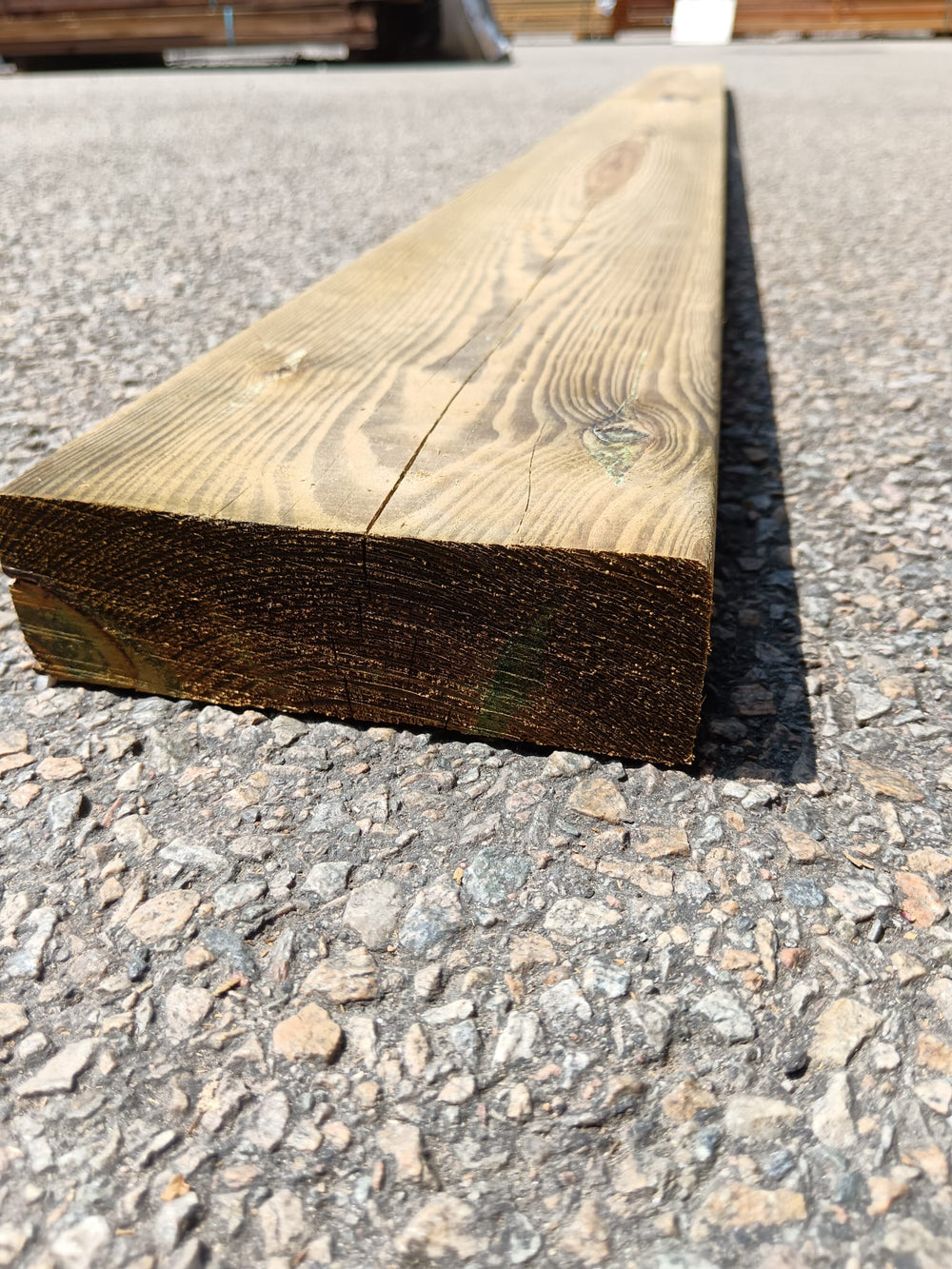 Bois d'ossature pin classe 4 vert - 45x145 - L=2,5m
