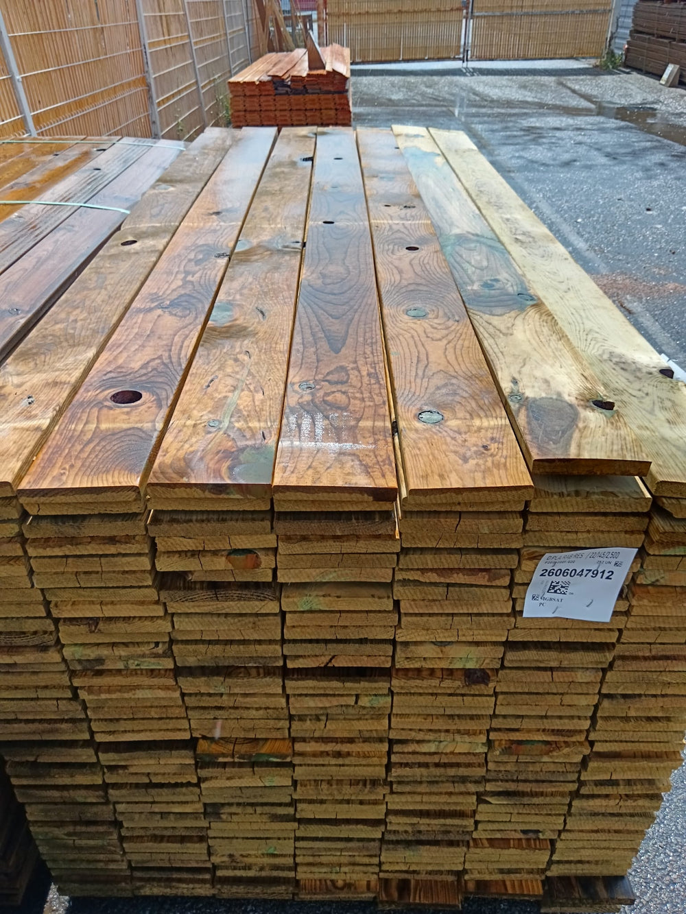 Planche rabotée pin classe 4 vert - 22x145 - L=2,5m