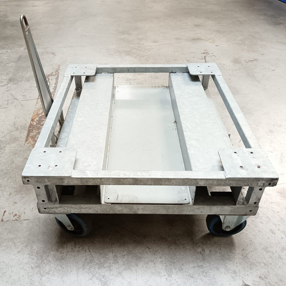 Chariot de manutention - 980 x 880 mm - hauteur 390 mm