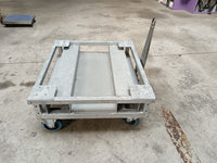 Chariot de manutention - 980 x 880 mm - hauteur 390 mm