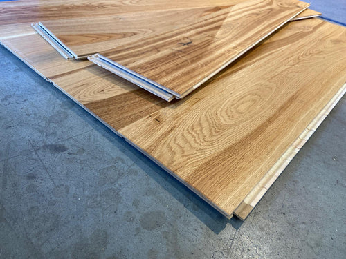 Parquet Contrecollé chêne 1 frise brossé verni mat chene de marais (déclassé)