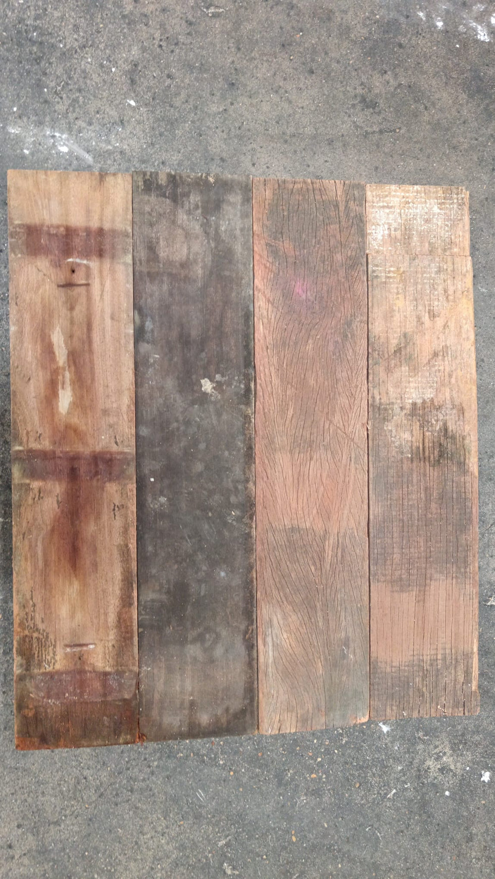 Planche en acajou sapelli - 945 x 195 mm - épaisseur 33 mm