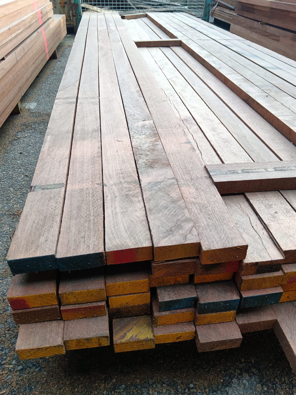 Lambourde bois exo Moabi classe 4 - 27x65 - L=3,05m