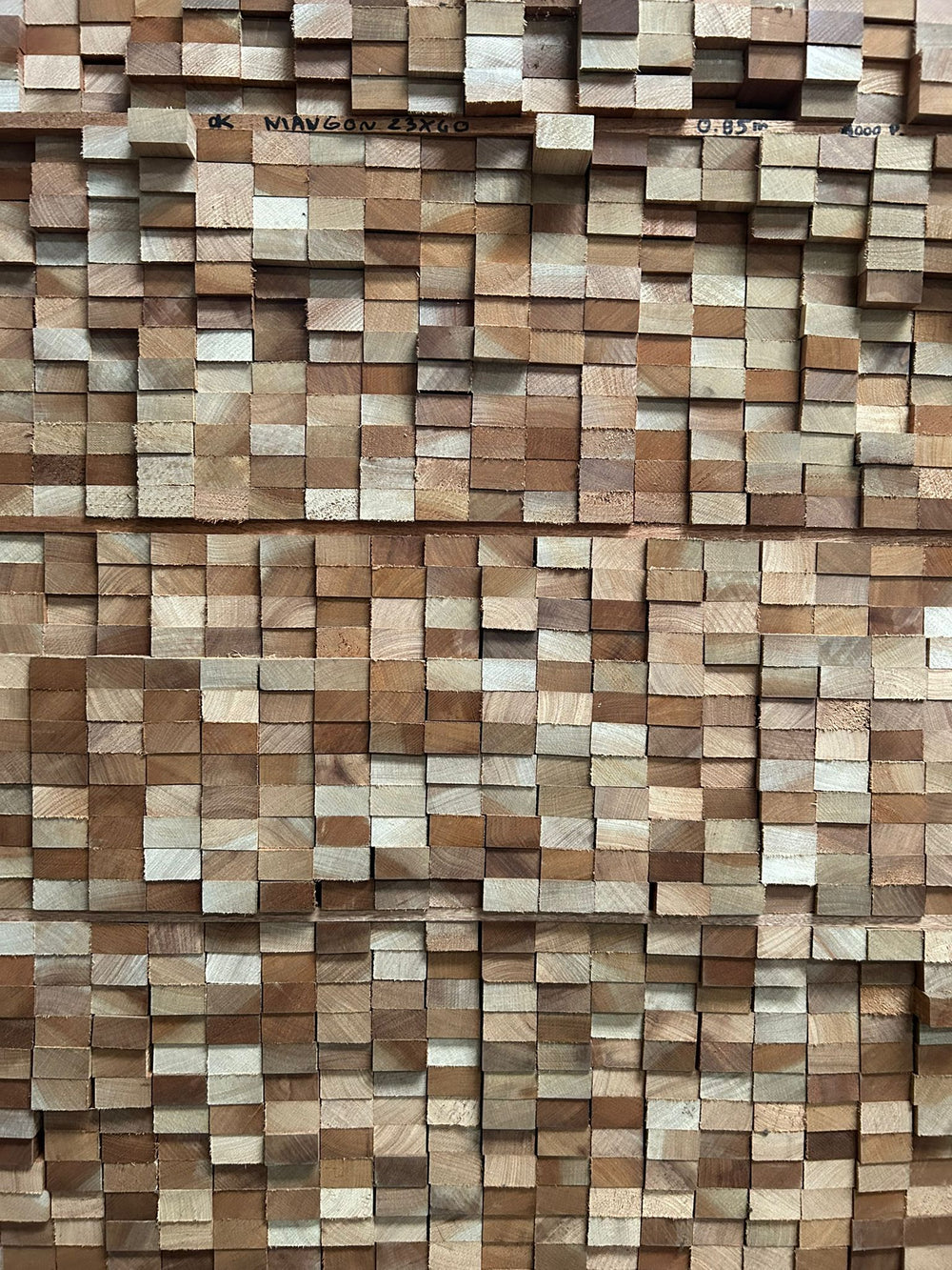 Tasseau bois exo Niangon classe 2 - 23x40 - L=0,85m