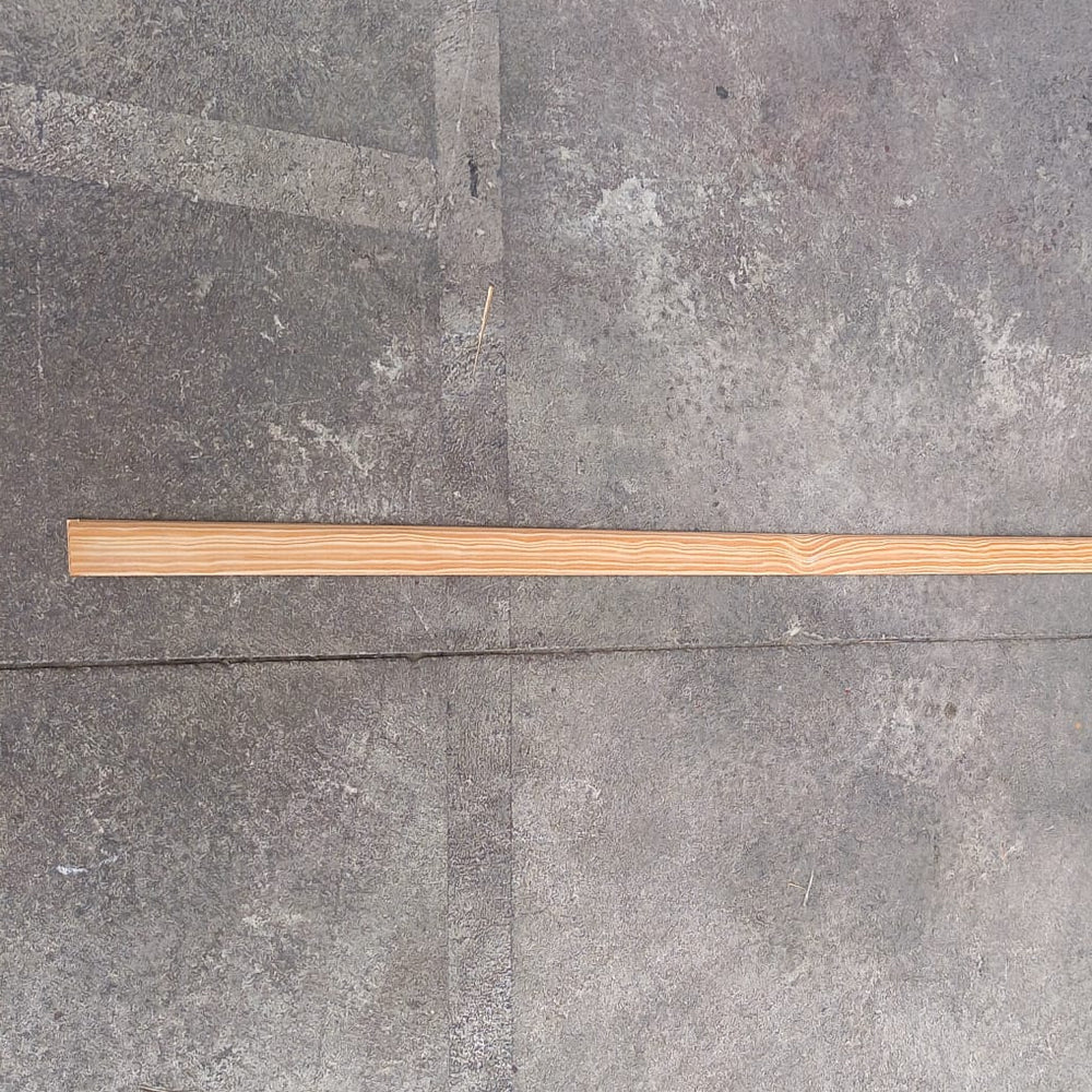 Plinthe pin - 9x68 - L=2m