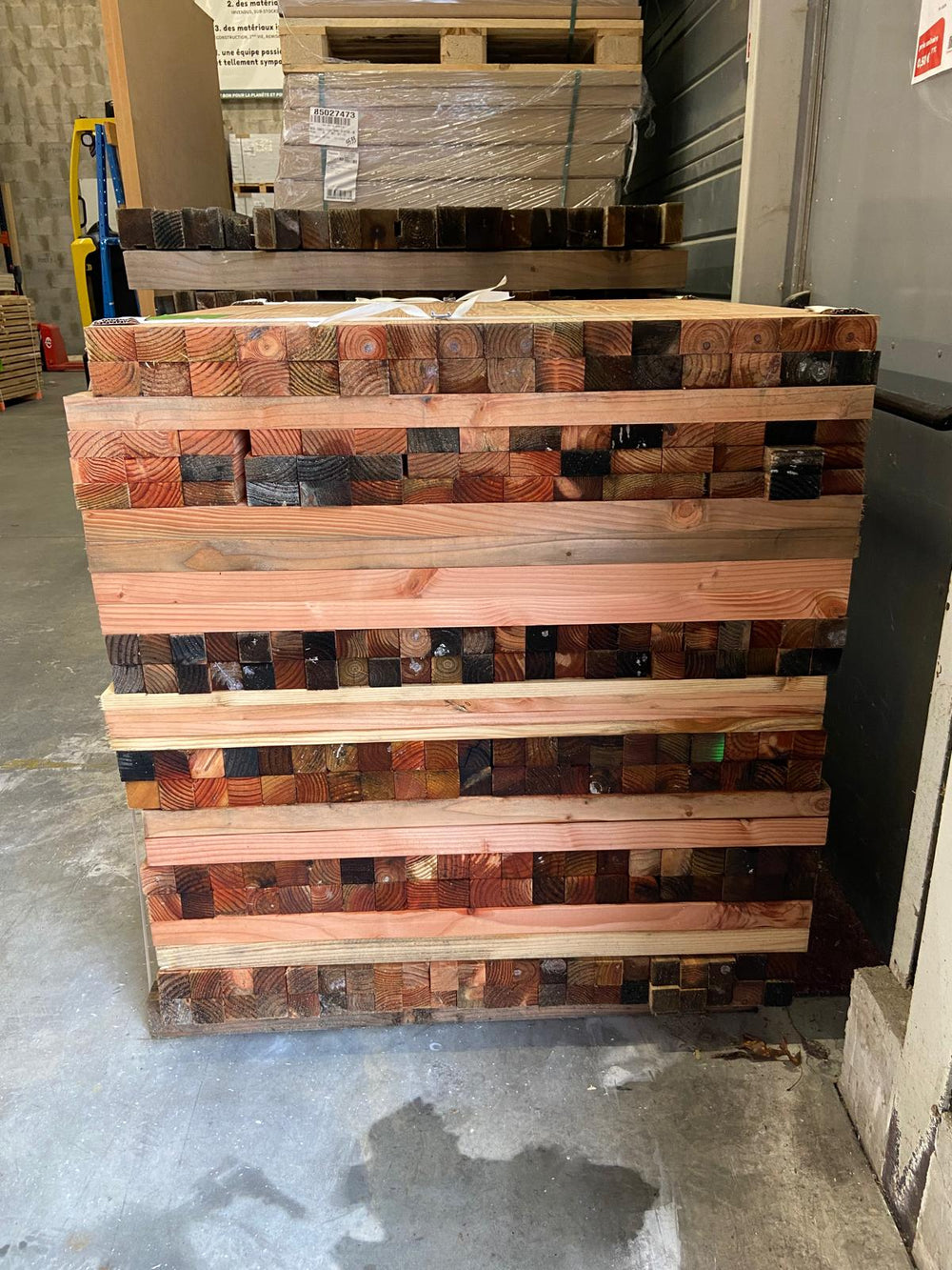 Chute de tasseaux bois massif résineux - sections variables - L=env 96cm