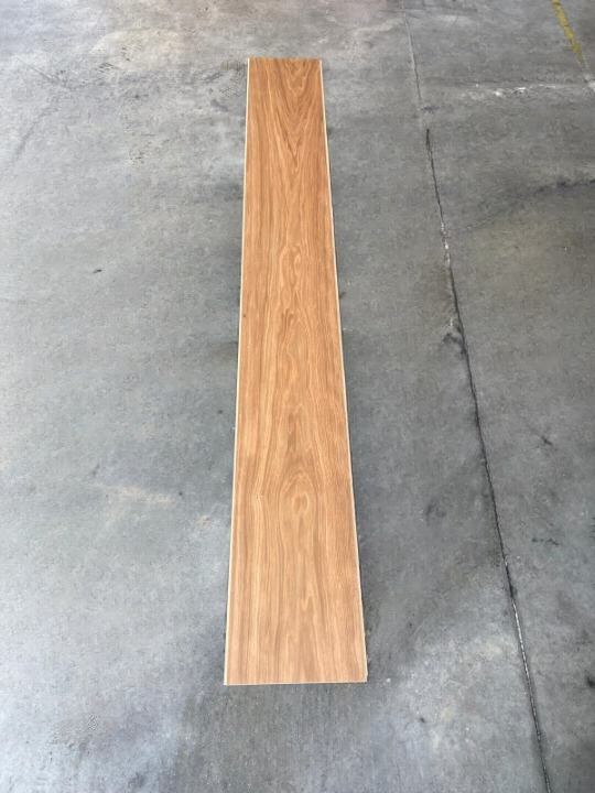 Contrecollé Meister 8909 Chêne nature brun terra 8909 (Gamme Lindura HD400)