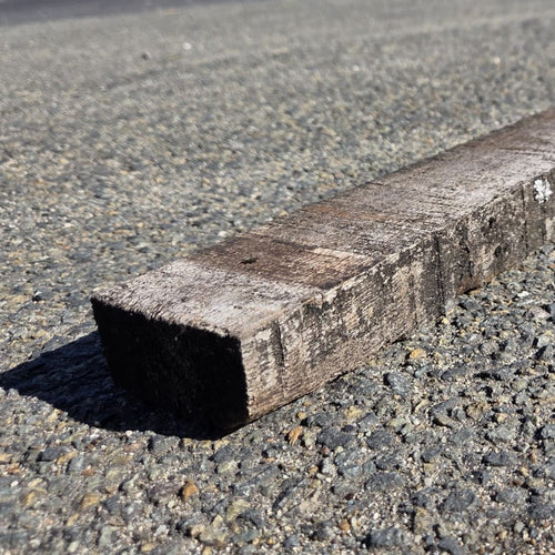 Lambourde bois exo Iroko classe 3 - 34x75 - L=1,45m