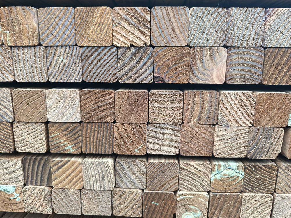 Tasseau douglas imprégné marron classe 3 - 45x45 - L=4m