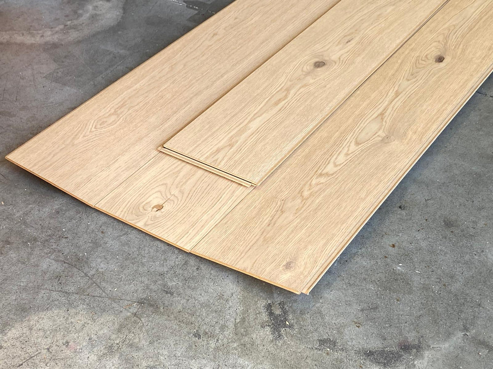 Contrecollé Lindura MEISTER 8935 Chêne Animé Crème Brossé Verni ultramat (Gamme HD 400)