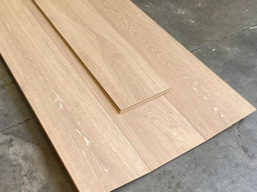 Contrecollé Lindura MEISTER 8922 Chêne Naturel Champagne Brossé Verni ultramat Clic 5G (Gamme HD 400)