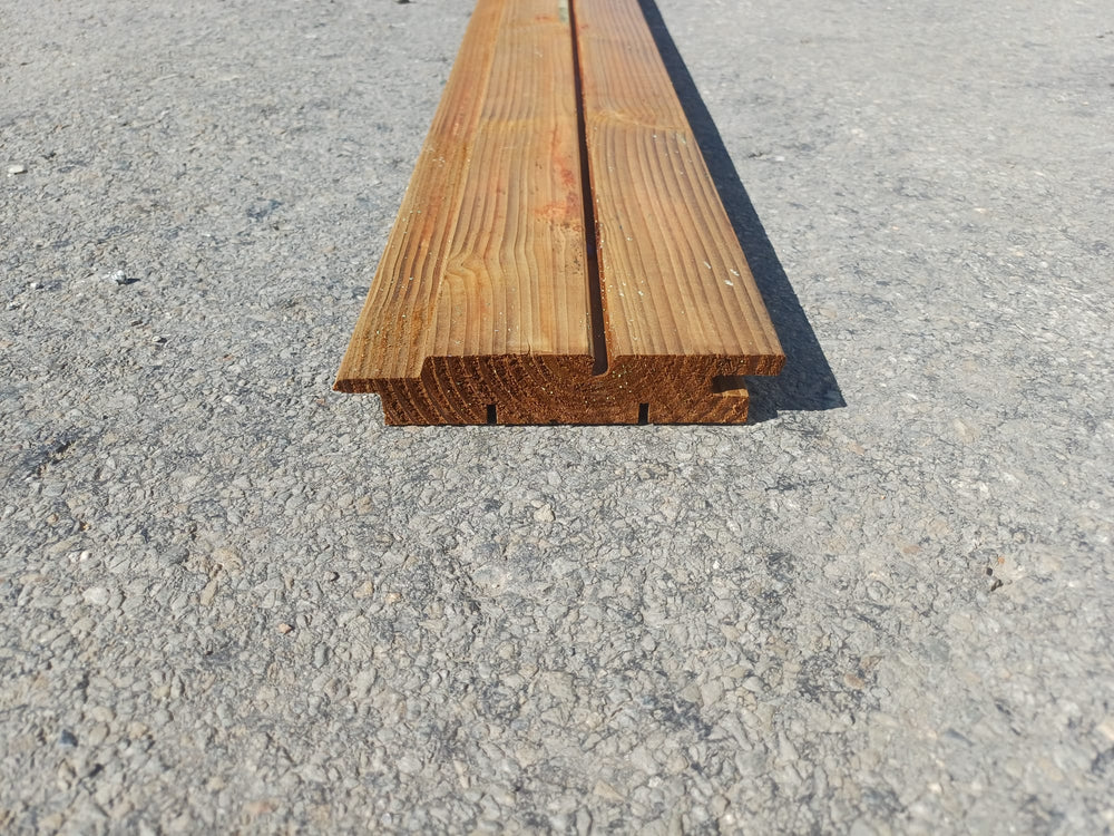 Bardage Douglas faux-claire-voie traité marron - 28x125 - L=4m (Profil Arioso)