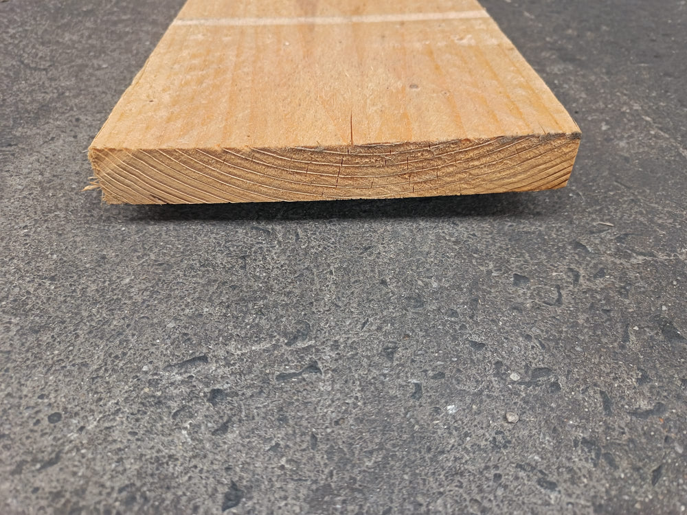 Planche épicéa - 27x200 - L=3m