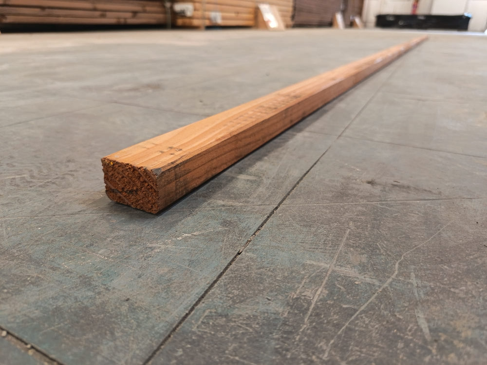 Liteau douglas classe 3 rose - 27x40 - L=4m