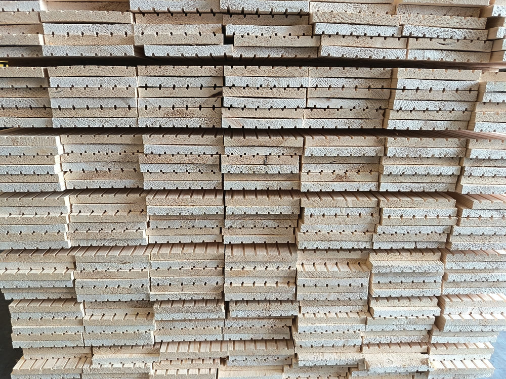 Planche épicéa non traité - brut de sciage - 18x150 - L=2,811m