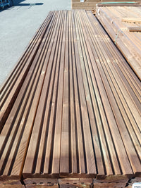 Terrasse pin classe 4 marron (profil Rio) - 46x145 - L=4m